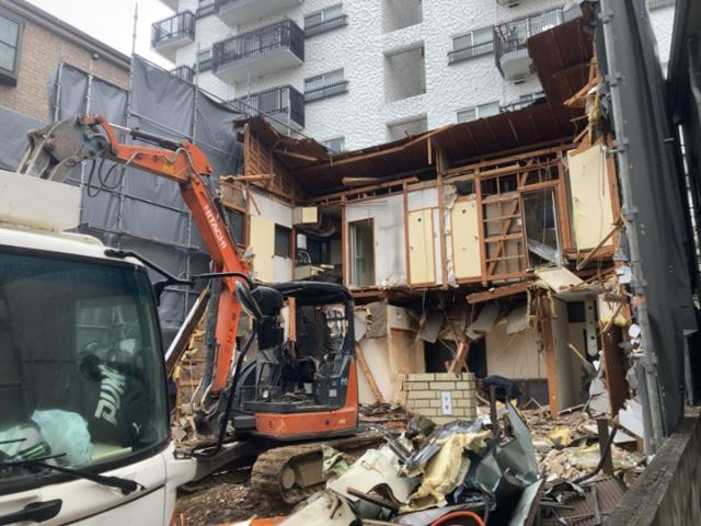 木造2階建て解体工事(東京都板橋区熊野町)　工事中の様子です。